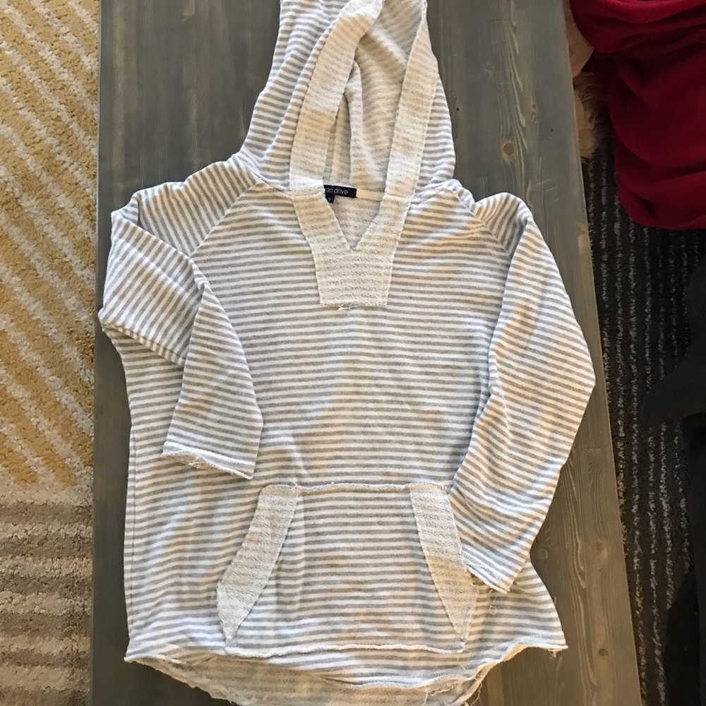 Hoodie with kangaroo pocket